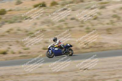 media/Apr-20-2025-AHRMA (Sun) [[393a79c373]]/Race/Group 11 early race/Turn 4b/